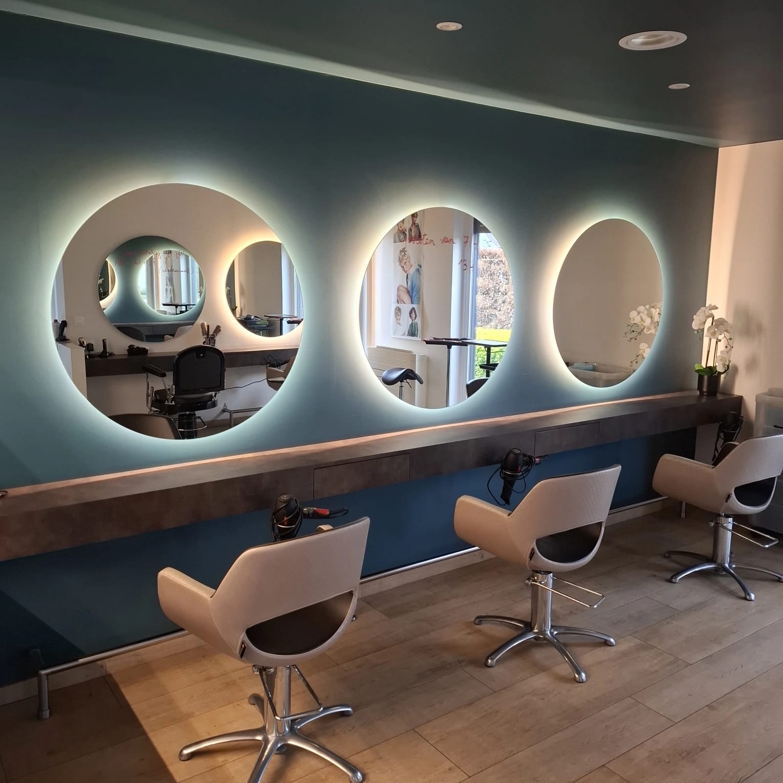 Kapsalon indigo sfeerbeeld 1